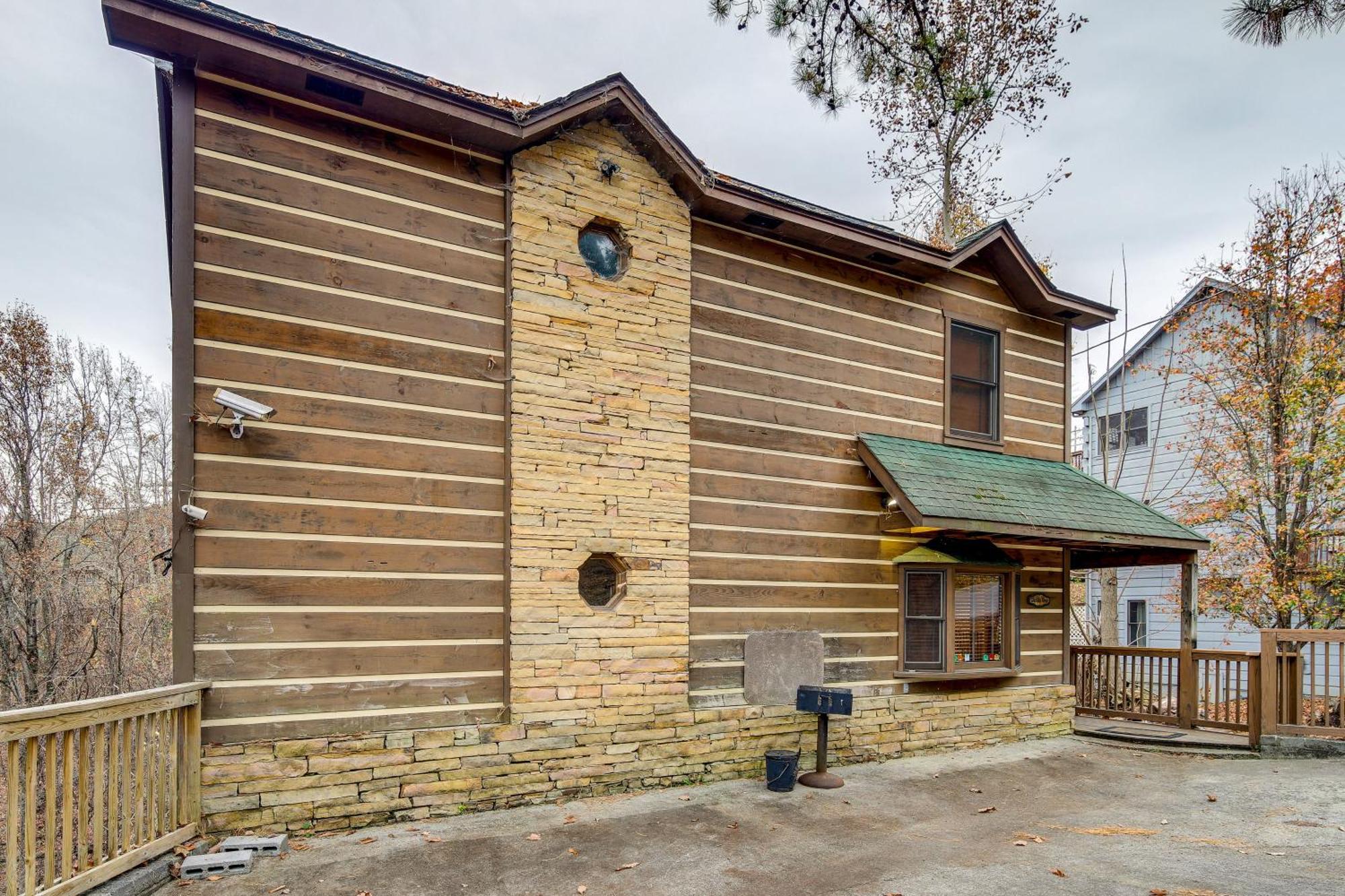 Вилла Pet-Friendly Gatlinburg Retreat With Hot Tub! Экстерьер фото