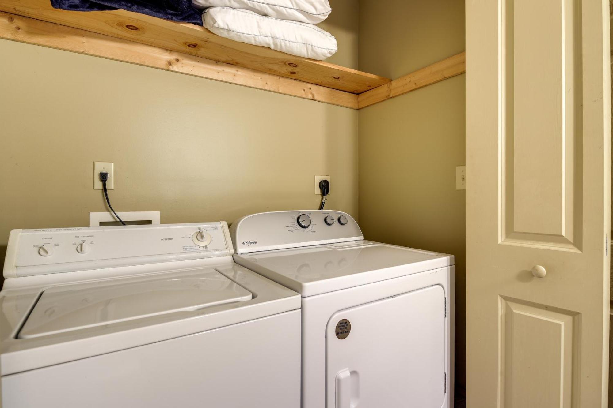 Вилла Pet-Friendly Gatlinburg Retreat With Hot Tub! Экстерьер фото
