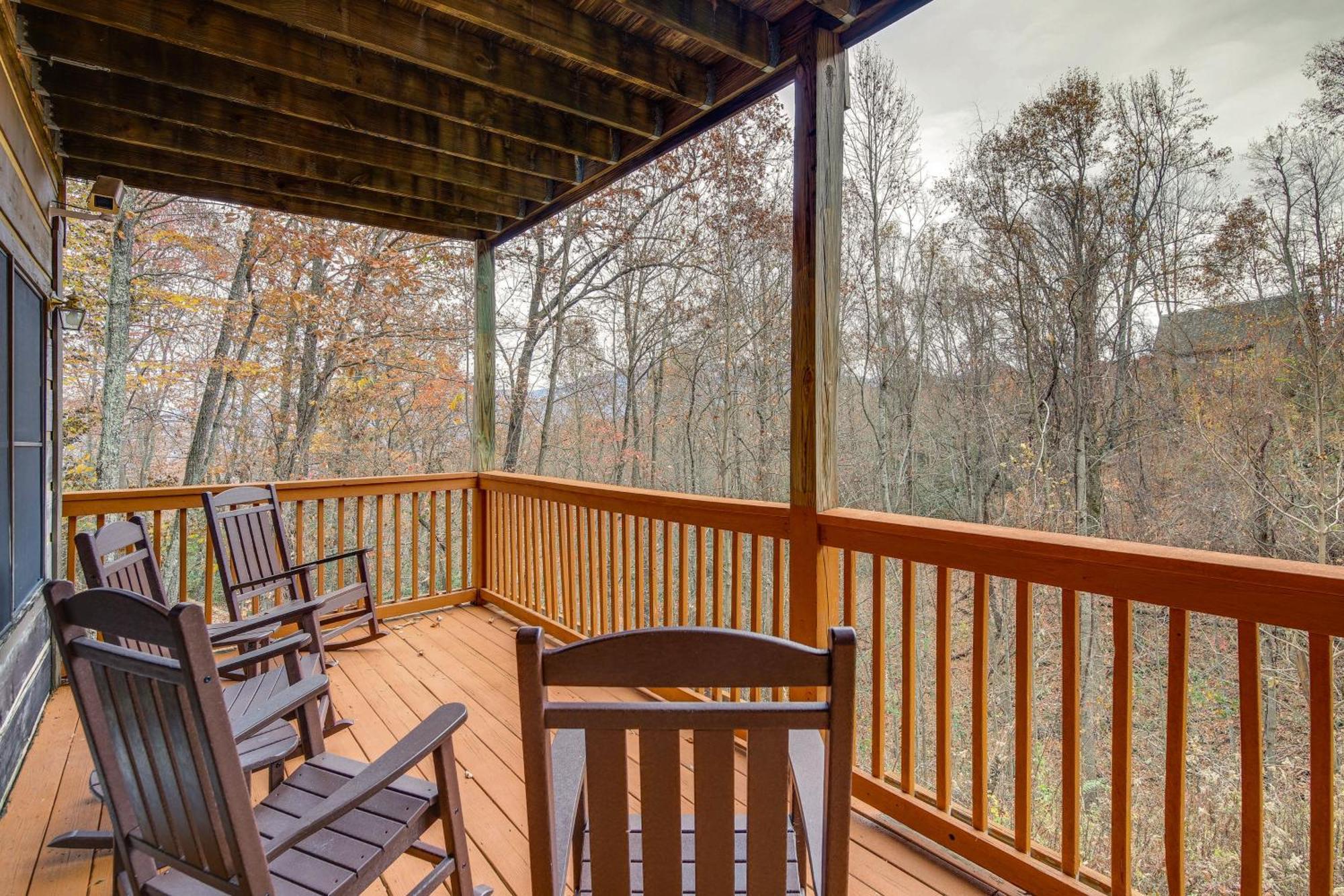Вилла Pet-Friendly Gatlinburg Retreat With Hot Tub! Экстерьер фото