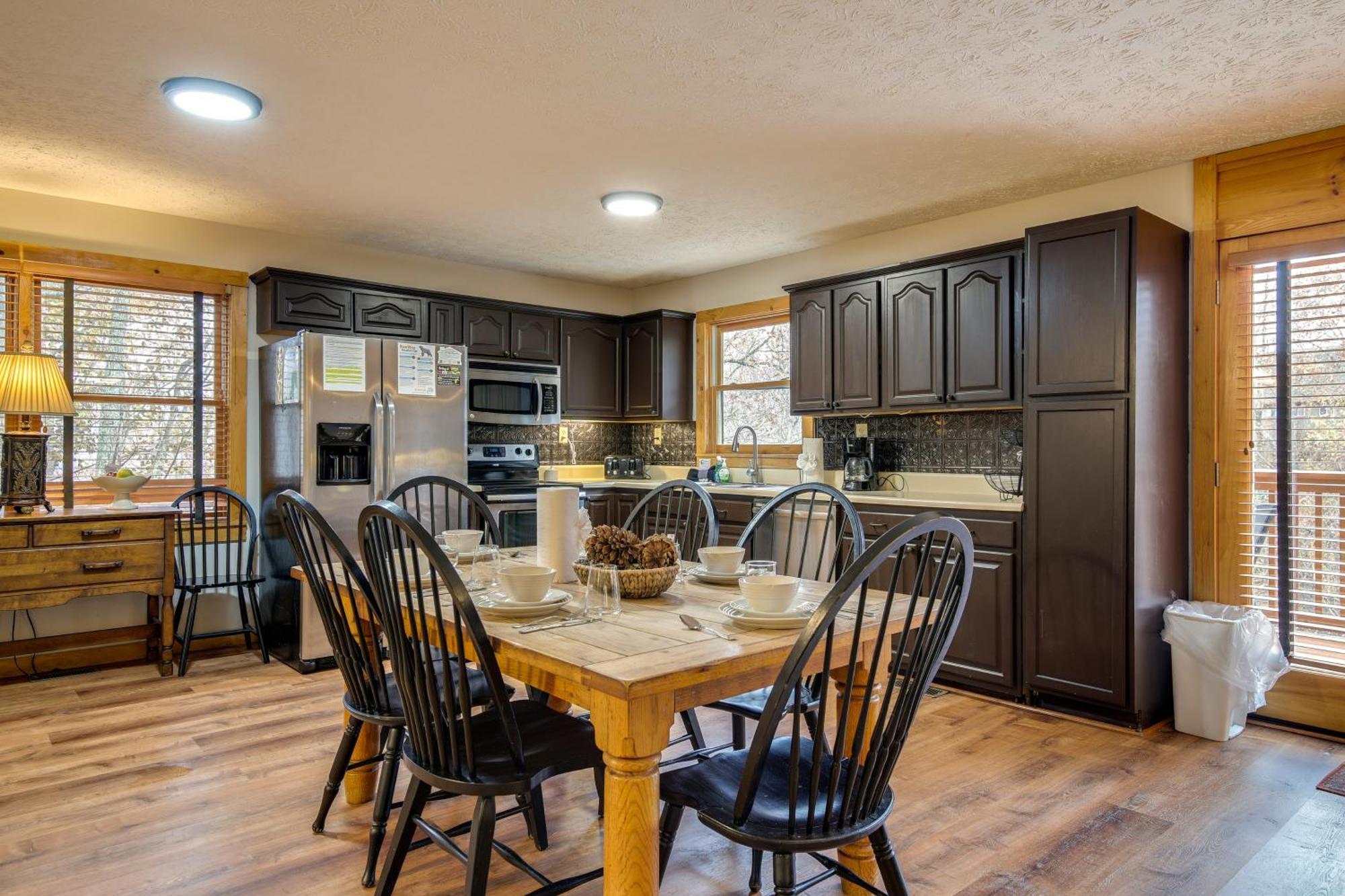 Вилла Pet-Friendly Gatlinburg Retreat With Hot Tub! Экстерьер фото