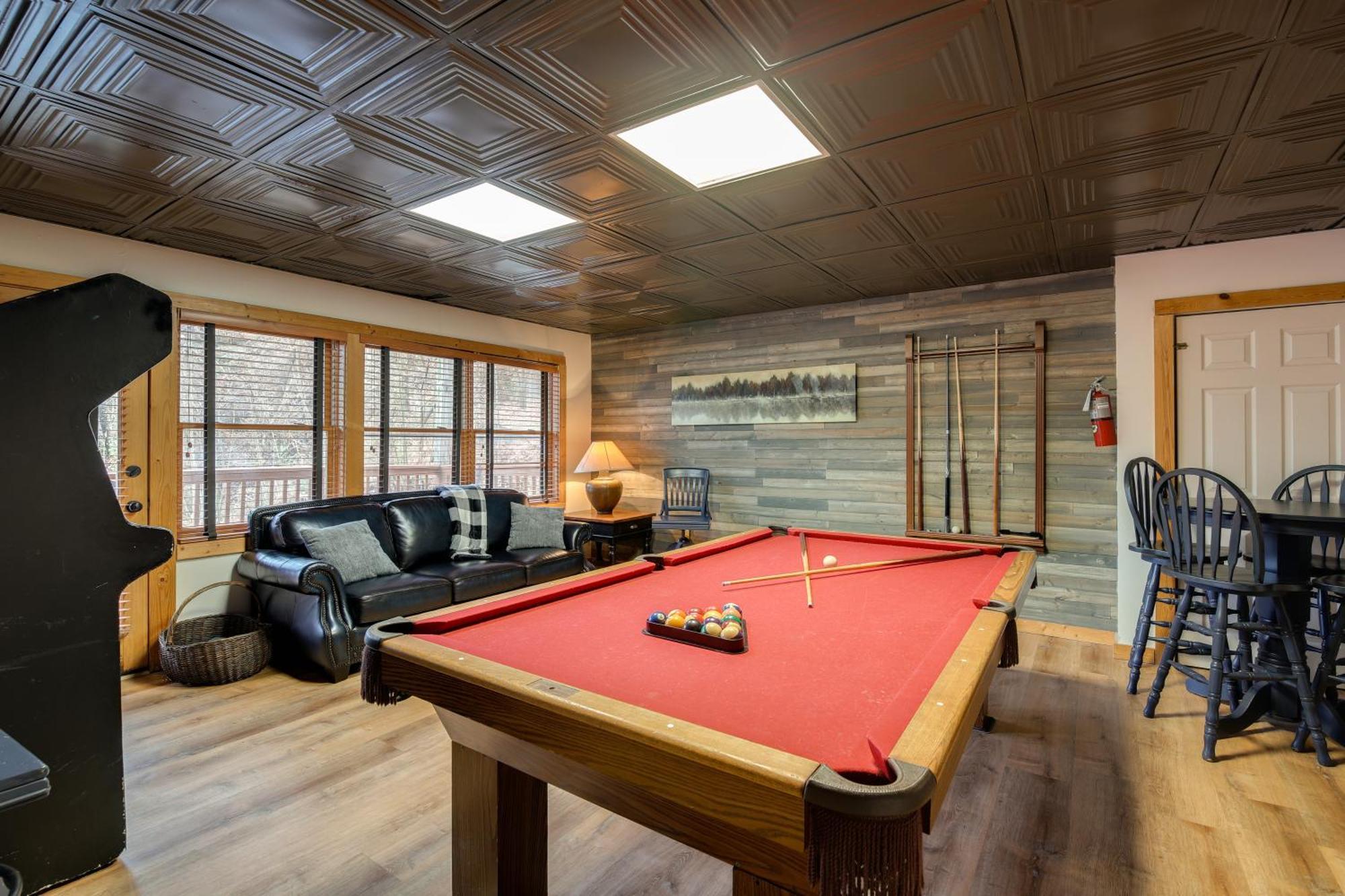 Вилла Pet-Friendly Gatlinburg Retreat With Hot Tub! Экстерьер фото