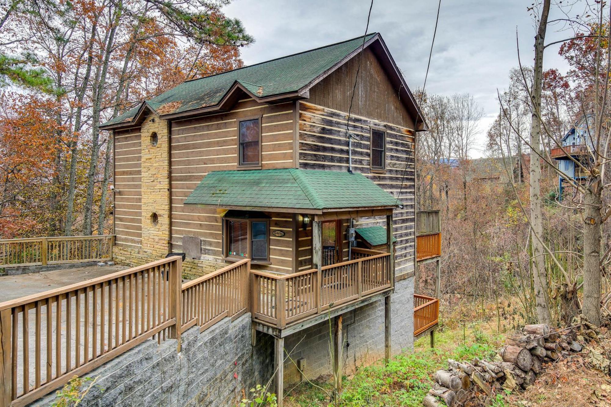 Вилла Pet-Friendly Gatlinburg Retreat With Hot Tub! Экстерьер фото